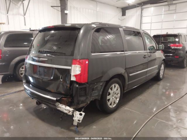 2011 CHRYSLER TOWN & COUNTRY 2A4RR8DG3BR676240 Photo 3