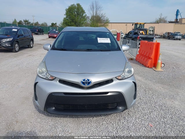 JTDZN3EUXFJ026954 Toyota Prius V Two
