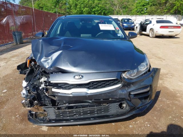 3KPF24AD2ME273774 KIA Forte Lxs