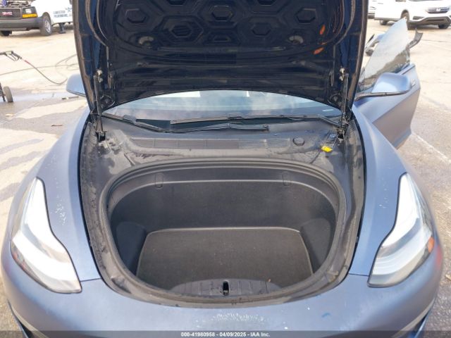 5YJ3E1EB9JF134958 Tesla Model 3 Long Range/performance
