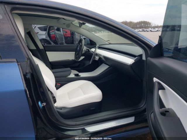 5YJ3E1EB9JF134958 Tesla Model 3 Long Range/performance