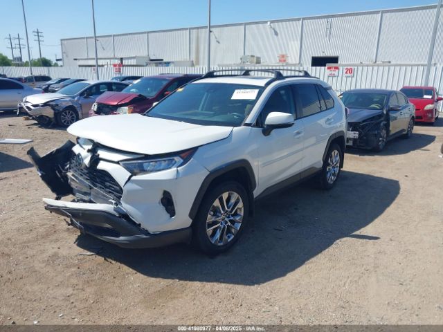 2T3C1RFV3MW182313 Toyota Rav4 Xle Premium