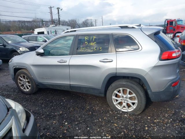 1C4PJMCB1EW128459 Jeep Cherokee Latitude