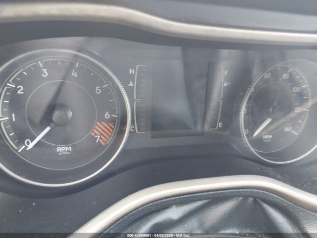 1C4PJMCB1EW128459 Jeep Cherokee Latitude