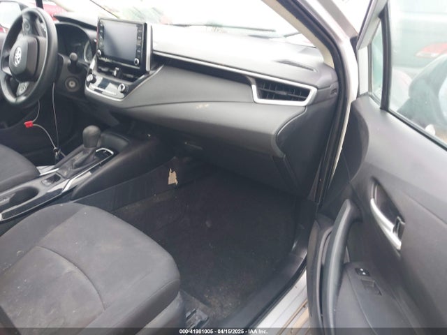 5YFEPRAE2LP106427 Toyota COROLLA LE