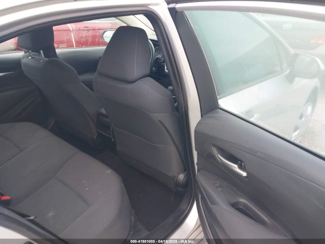 5YFEPRAE2LP106427 Toyota COROLLA LE