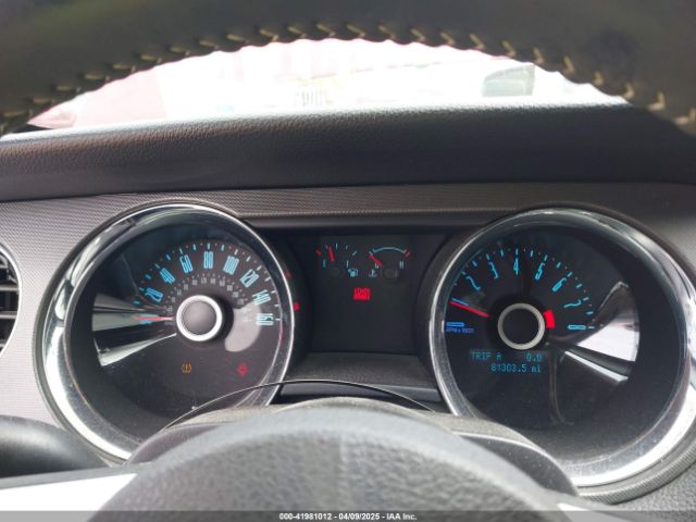 1ZVBP8AM0E5272947 Ford Mustang V6