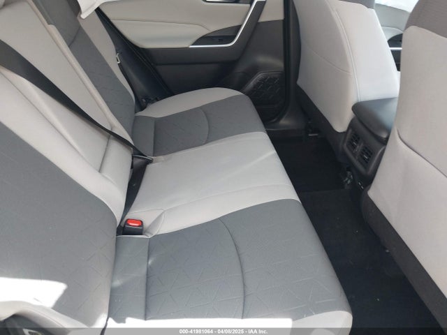 2T3W1RFV7PC214490 Toyota Rav4 Xle