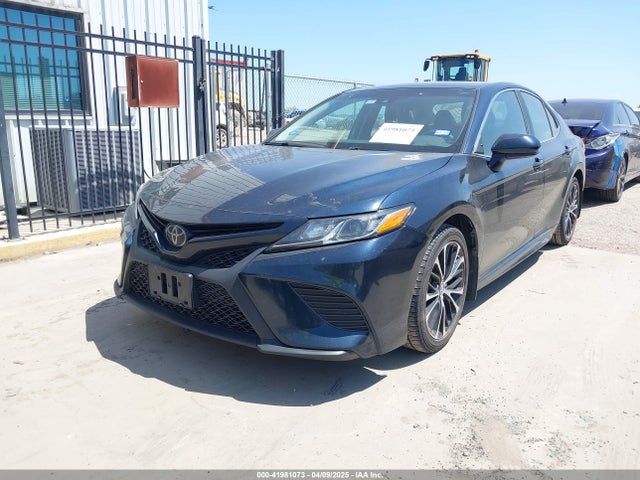 4T1B11HKXJU663440 Toyota CAMRY SE
