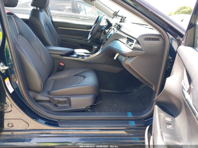 4T1B11HKXJU663440 Toyota CAMRY SE