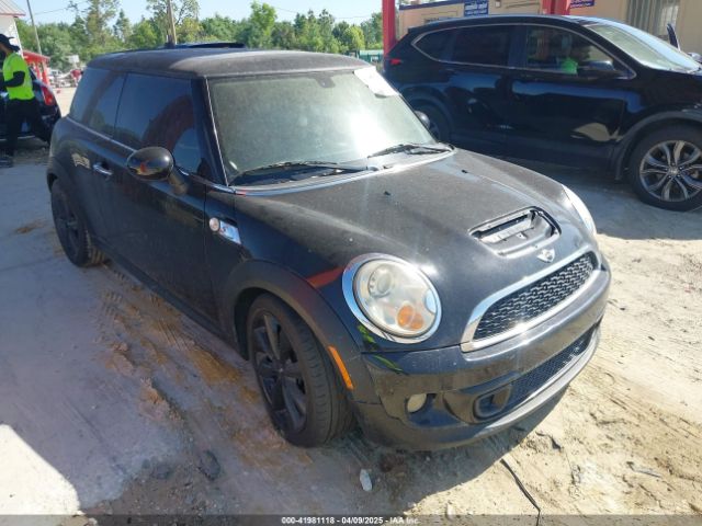 2011 MINI COOPER S WMWSV3C51BTY11050