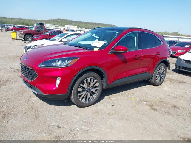1FMCU9J97NUB86098 Ford Escape Titanium