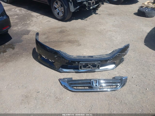 1HGCR2F31FA017202 Honda ACCORD LX