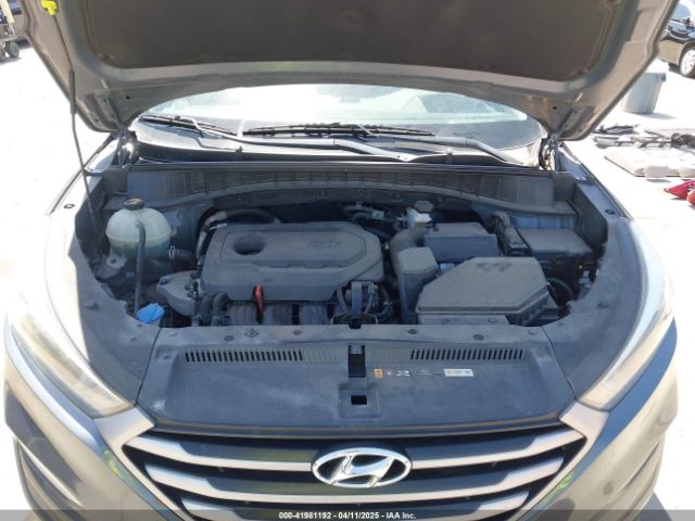 KM8J33AL9JU827748 Hyundai Tucson Sport