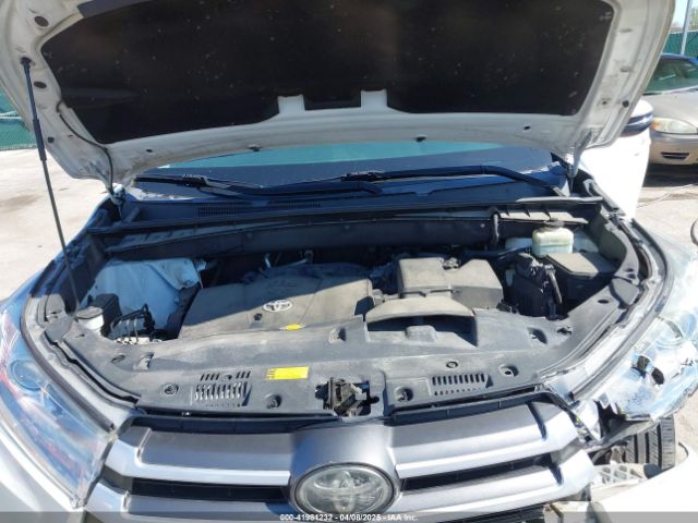 5TDBZRFH5HS398511 Toyota Highlander Le