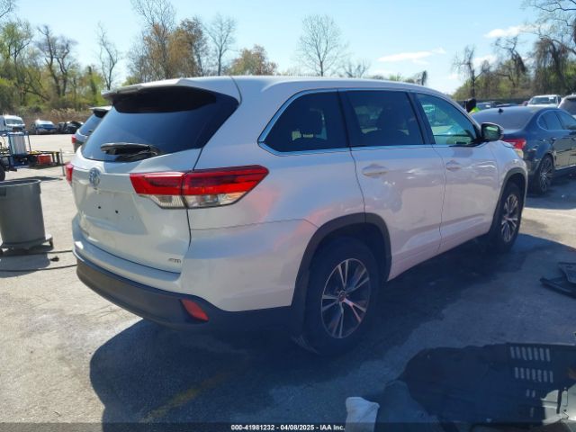 5TDBZRFH5HS398511 Toyota Highlander Le