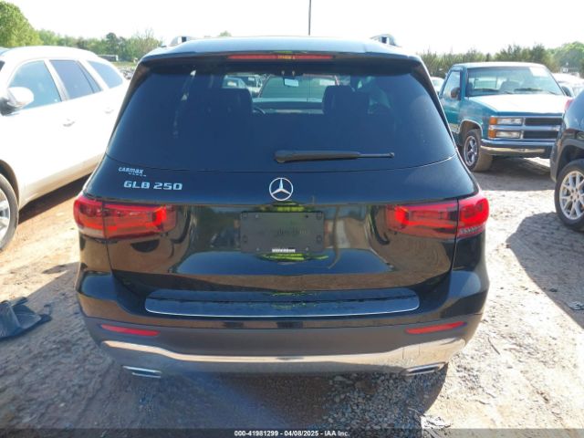 W1N4M4GB1LW042630 Mercedes-Benz GLB 250