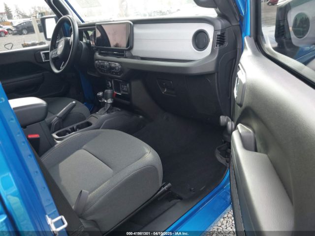 1C4PJXDG6RW287267 Jeep Wrangler 4-door Sport 4x4