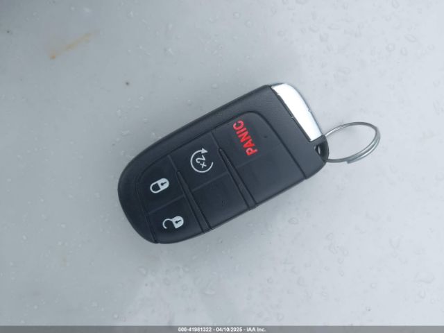 ZACCJBCT3FPC23406 Jeep Renegade Trailhawk
