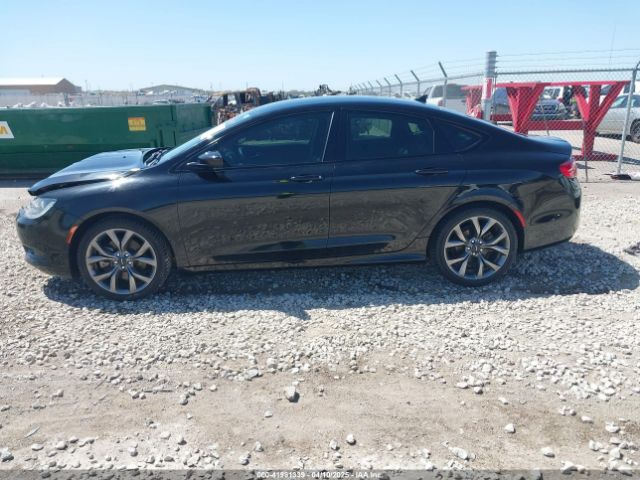 1C3CCCBB5GN158260 Chrysler 200 S