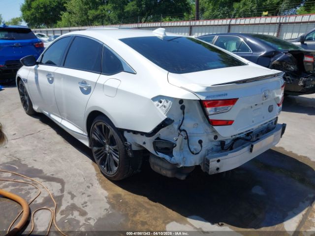 1HGCV2F93JA045107 Honda Accord Touring 2.0t