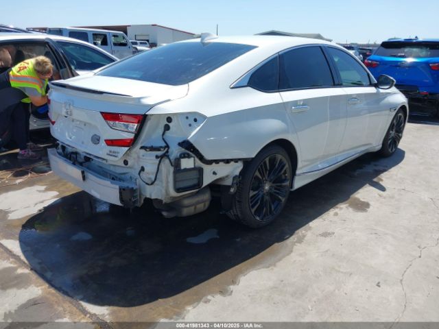 1HGCV2F93JA045107 Honda Accord Touring 2.0t
