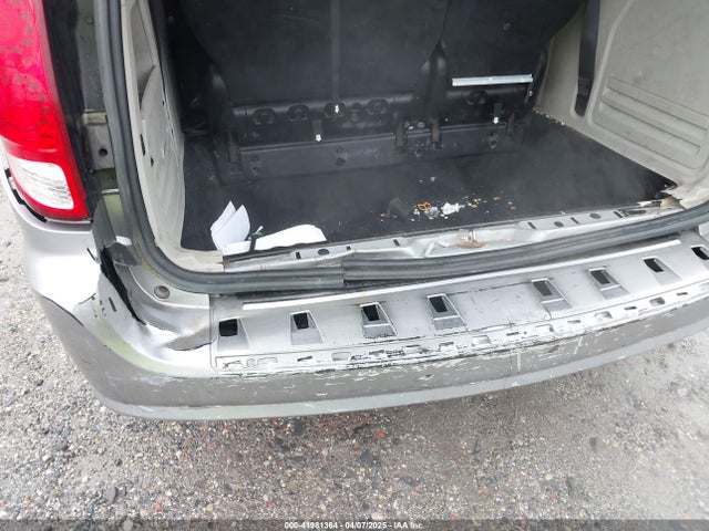 2C4RDGBG2ER162904 Dodge Grand Caravan Se