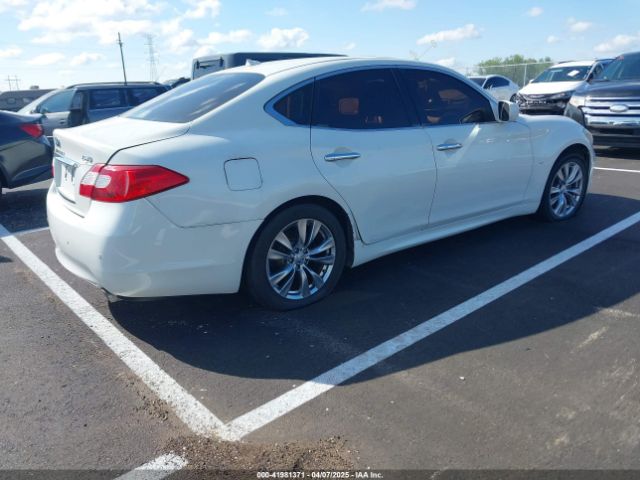 JN1BY1AP4EM260164 Infiniti Q70 3.7