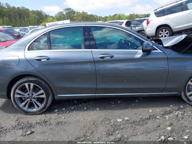 55SWF4JB6HU216916 Mercedes-Benz C 300 Luxury/sport