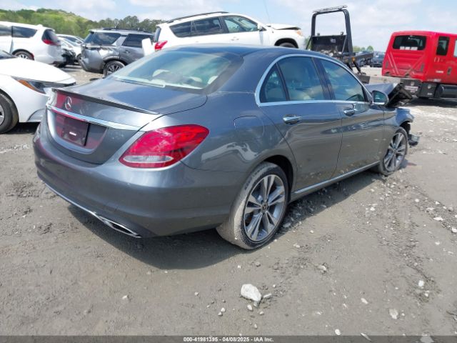 55SWF4JB6HU216916 Mercedes-Benz C 300 Luxury/sport