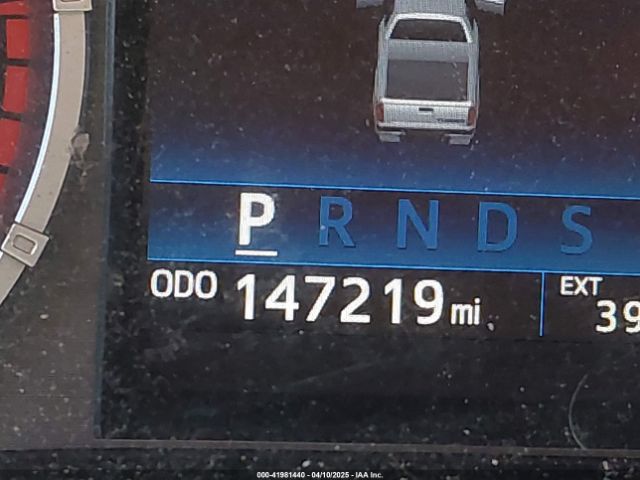 5TFUY5F13FX422819 Toyota Tundra Sr5 5.7l V8