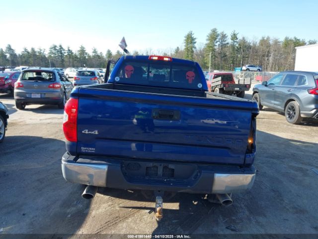 5TFUY5F13FX422819 Toyota Tundra Sr5 5.7l V8