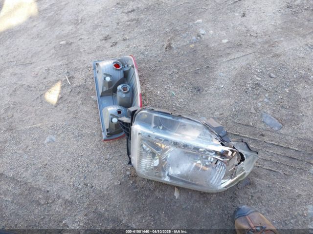 5TFUY5F13FX422819 Toyota Tundra Sr5 5.7l V8