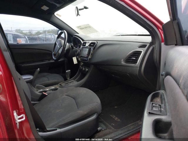 2013 CHRYSLER 200 1C3CCBBB9DN745261 Photo 4