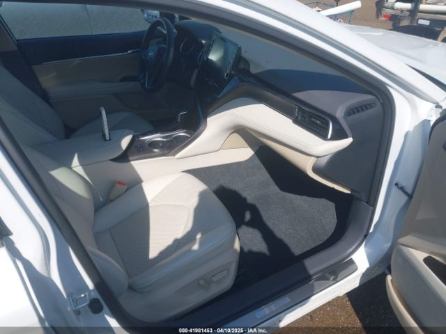 4T1F31AK0NU043465 Toyota Camry Xle Hybrid