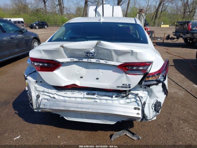 4T1F31AK0NU043465 Toyota Camry Xle Hybrid