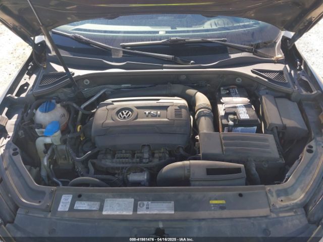1VWDT7A31HC050245 Volkswagen Passat 1.8t R-line