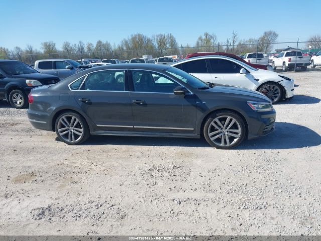 1VWDT7A31HC050245 Volkswagen Passat 1.8t R-line