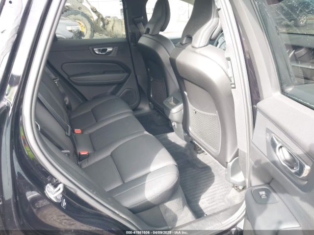 2019 VOLVO XC60 YV4A22RK1K1379891 Photo 7
