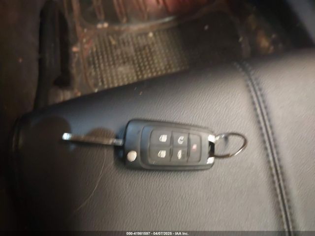 2G1125S33E9117189 Chevrolet Impala 2lt
