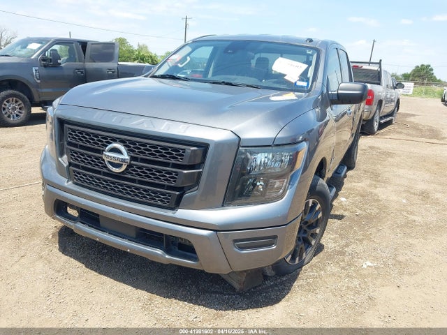 1N6AA1EE5MN502598 Nissan Titan Sv 4x2