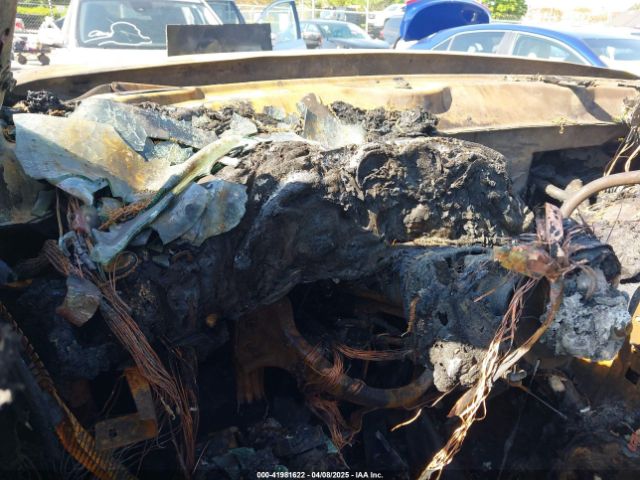 2009 CADILLAC ESCALADE ESV 1GYFK26209R283494 Photo 6