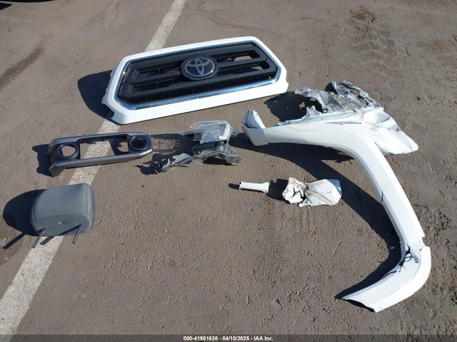 3TMDZ5BN4MM111750 Toyota Tacoma Sr5 V6