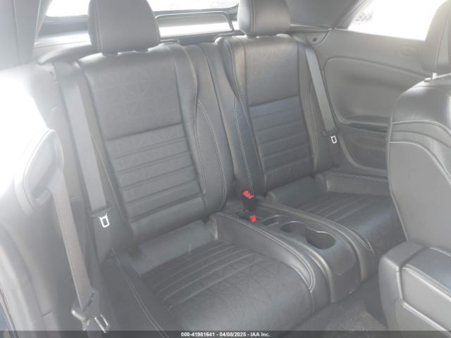 W04WT3N52GG070568 Buick Cascada Premium