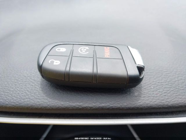 2021 JEEP COMPASS 3C4NJDCB8MT553379 Photo 10
