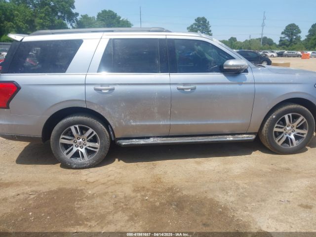 1FMJU1HTXNEA49452 Ford Expedition Xlt