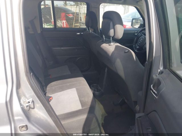 1C4NJPFBXHD182248 Jeep Patriot Latitude Fwd