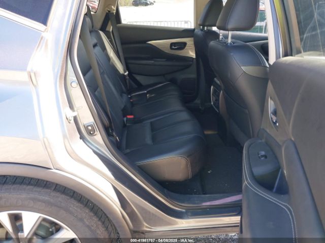 5N1AZ2MHXHN152058 Nissan MURANO SL