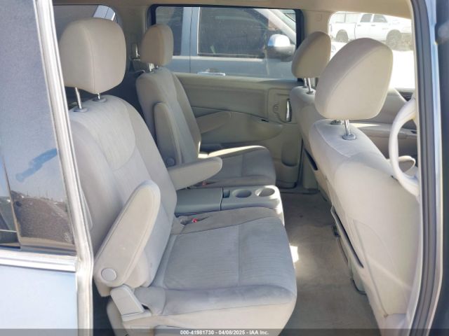 JN8AE2KP3H9165631 Nissan Quest Sv
