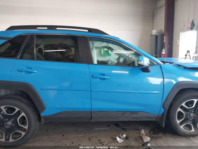 2T3J1RFV5KW018601 Toyota Rav4 Adventure